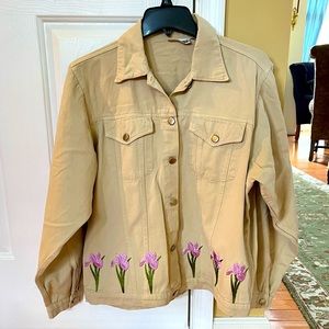 EUC Las Olas Floral Embroidered Cream Jean Jacket, size XL